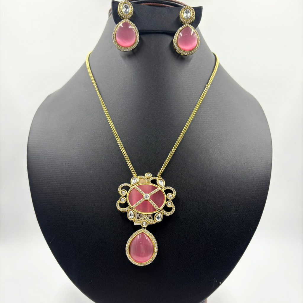 Pestal  Pink Beautiful Moissanite Pendant Set With Earring