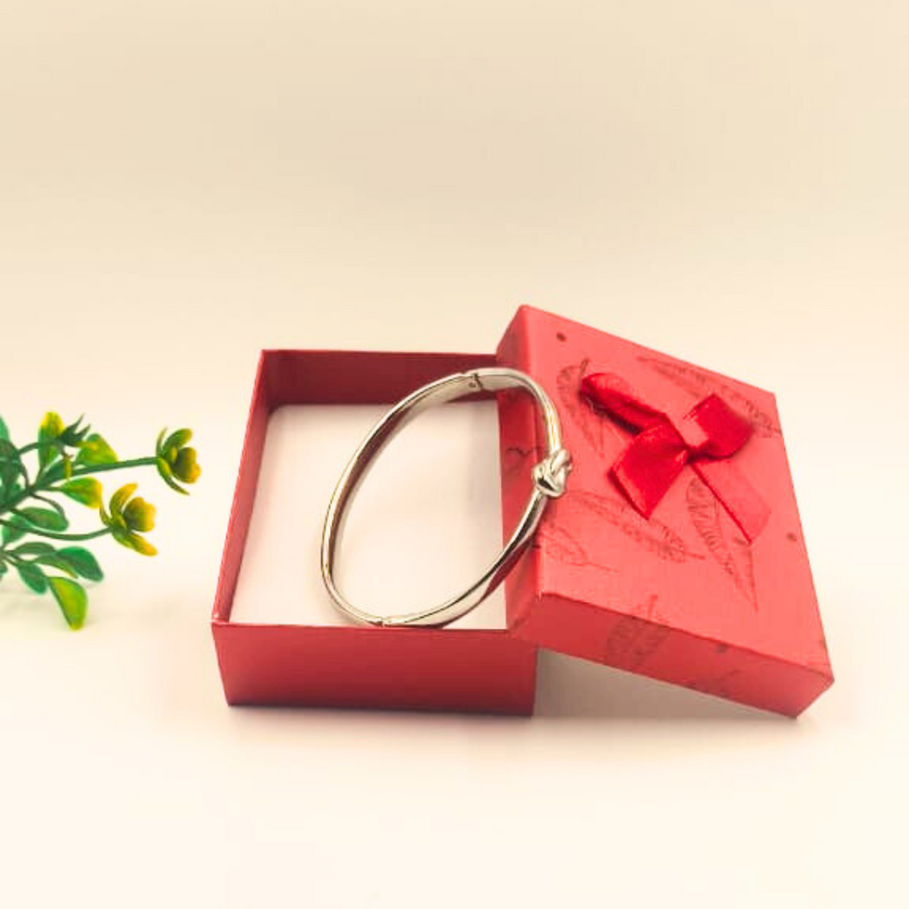 Anti Tarnish Silver Polish Simple Attractive Bracelet For You