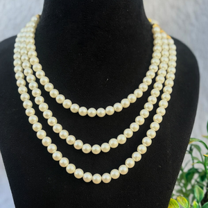 3-layered pearl necklace is a timeless statement piece