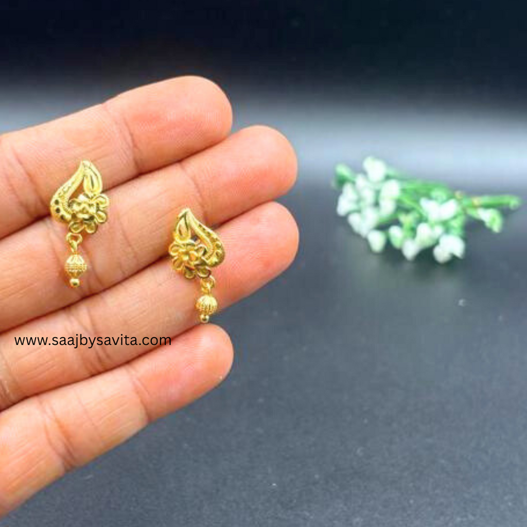 Graceful Gold Plated Unique Designer Earring