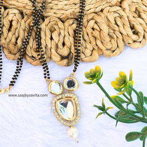 Beautiful Shape of Kundan with Pearl Magalsutra